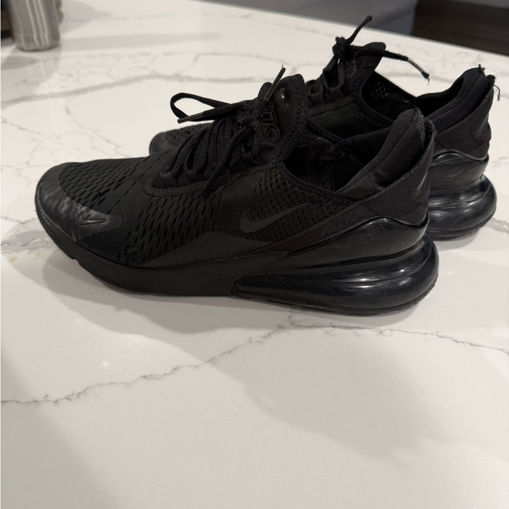 Nike Air Max 270